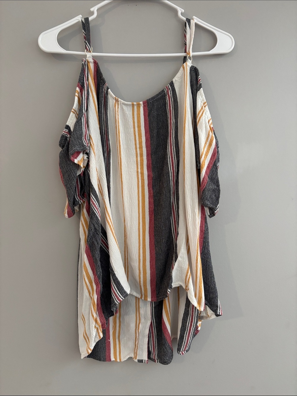 torrid Striped Cold-Shoulder Button-Front Tank Top in Black, White, Gold, Pink - Picture 3 of 3